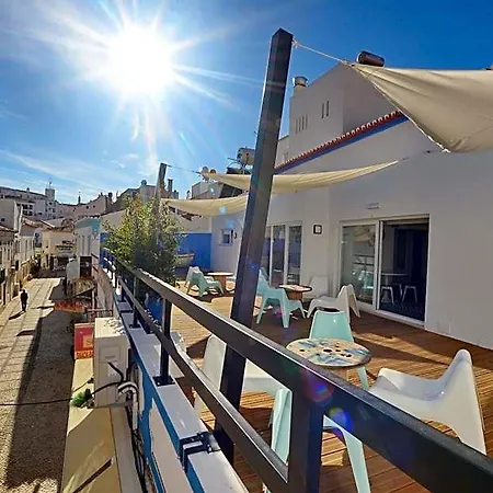 Auberge de jeunesse Son Of A *